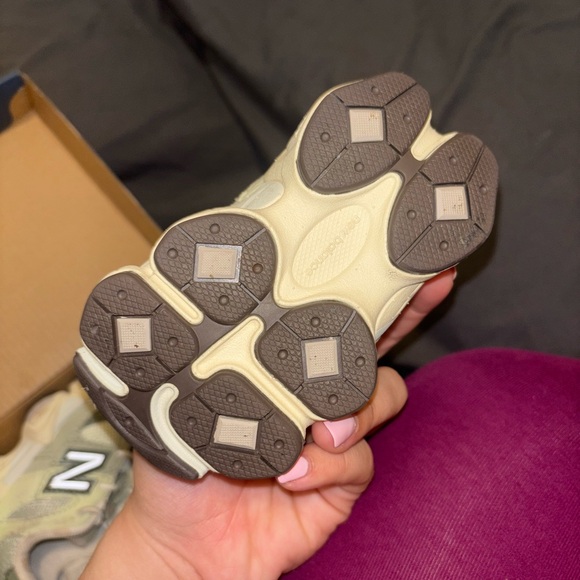 New Balance Kids' Sneakers - Picture 5 of 8